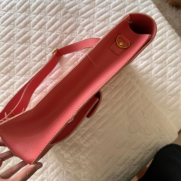 Chic Coral Backpack for Women - Picture 8 of 8